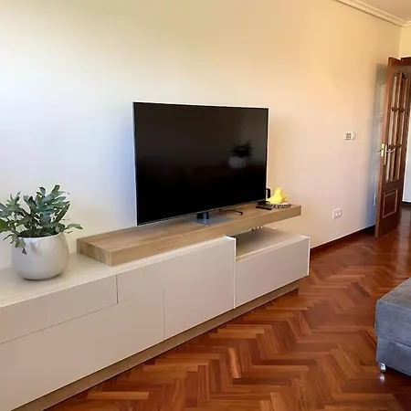 Apartment O Pisino De Ruth E Sus Ii A Coruna